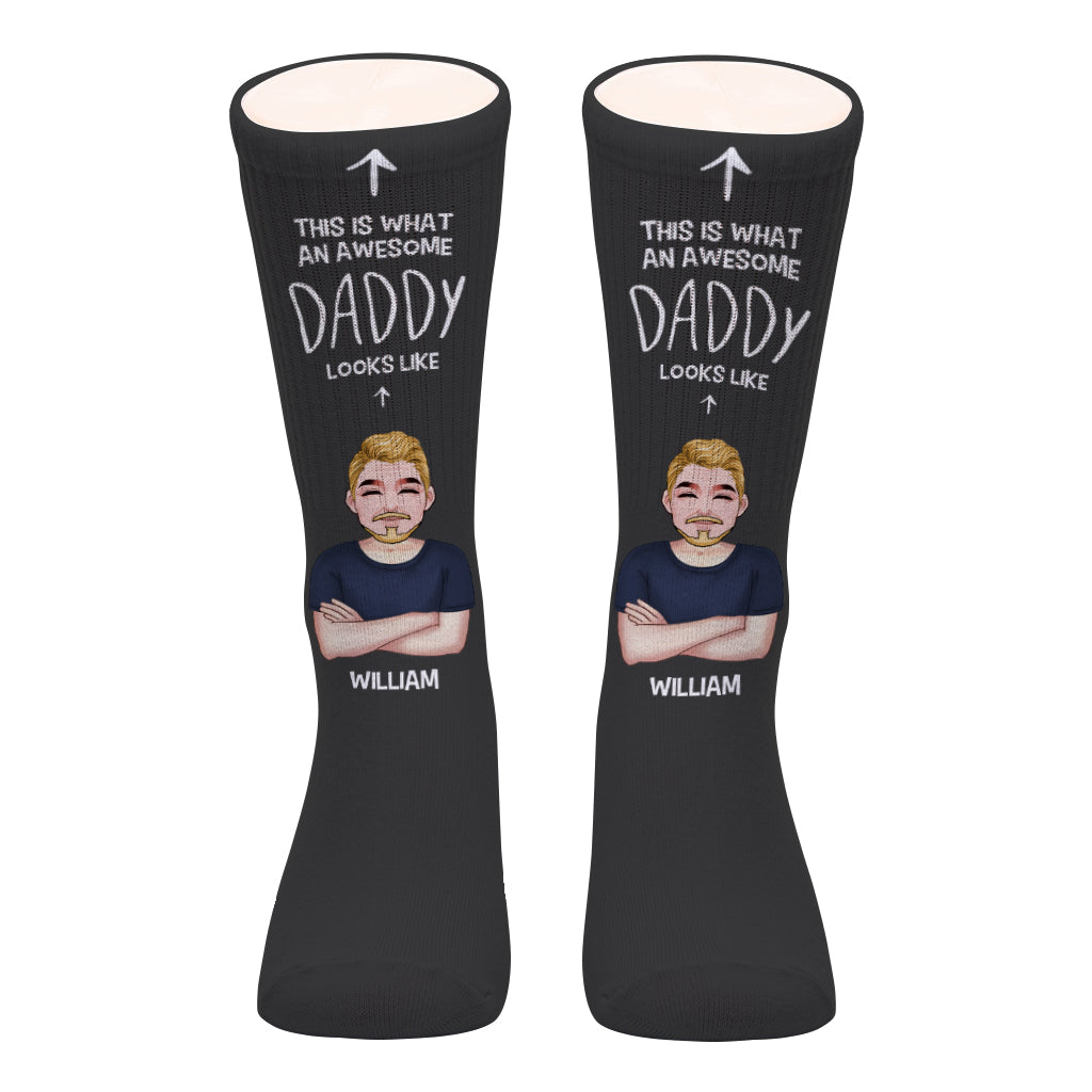 This Is What An Awesome Daddy Looks Like - Personalized Father Socks