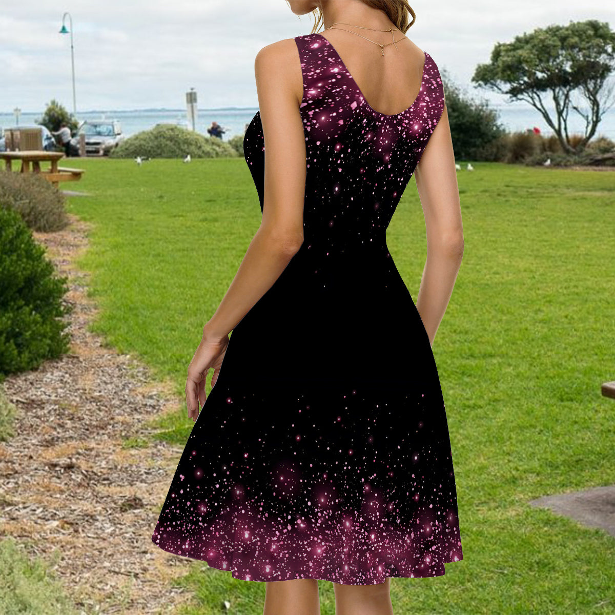 Beautiful Roses Gift For Mom, Grandma,... - Personalized Mother Sleeveless Dress