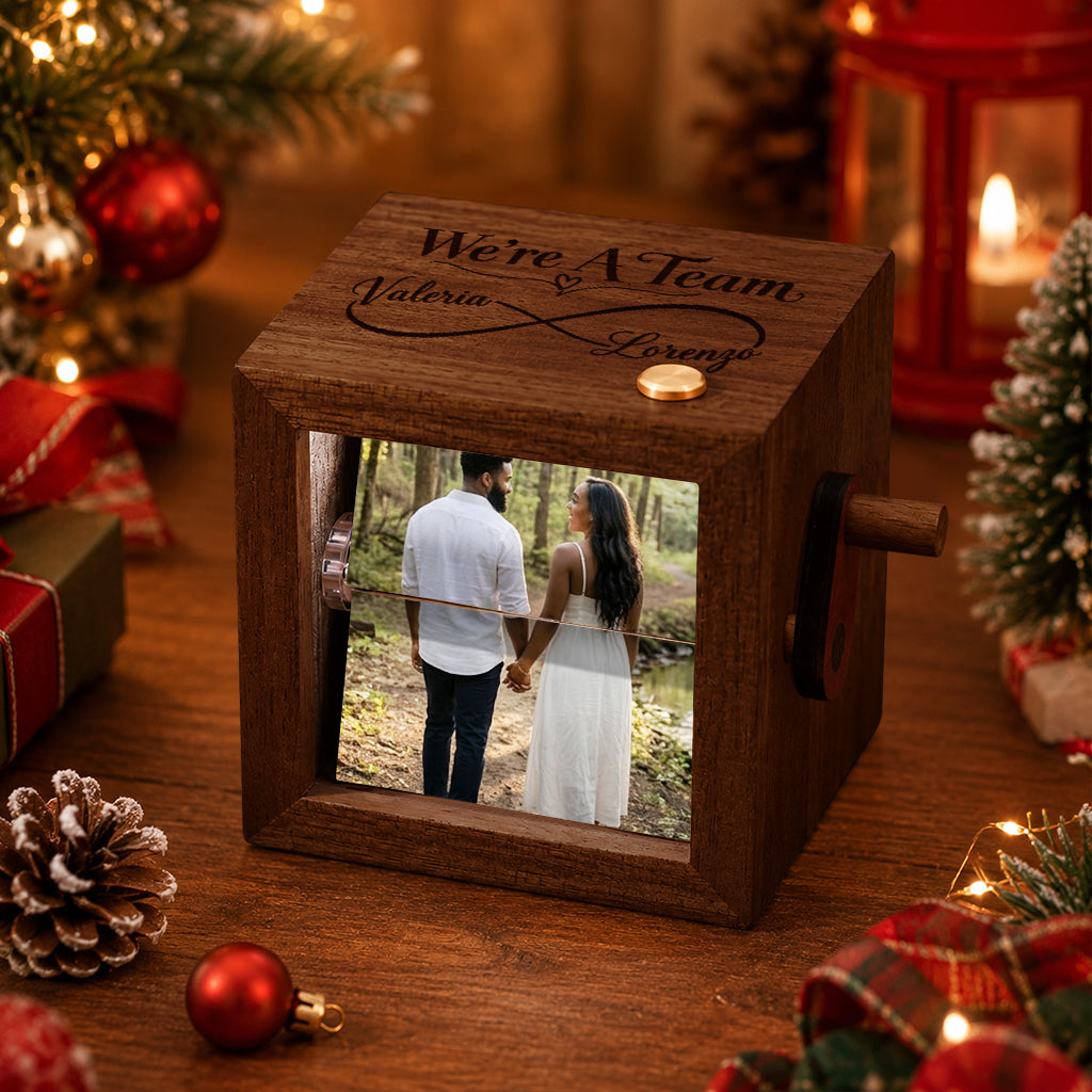 Couple Photo Keepsake Box - Personalized Couple Engraved Flipbook Animation Box