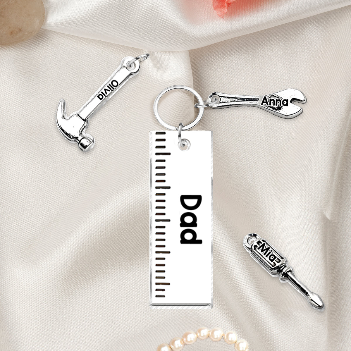 Dad Keychain with Hammer, Screwdriver & Wrench - Personalized Father Keychain with Charms