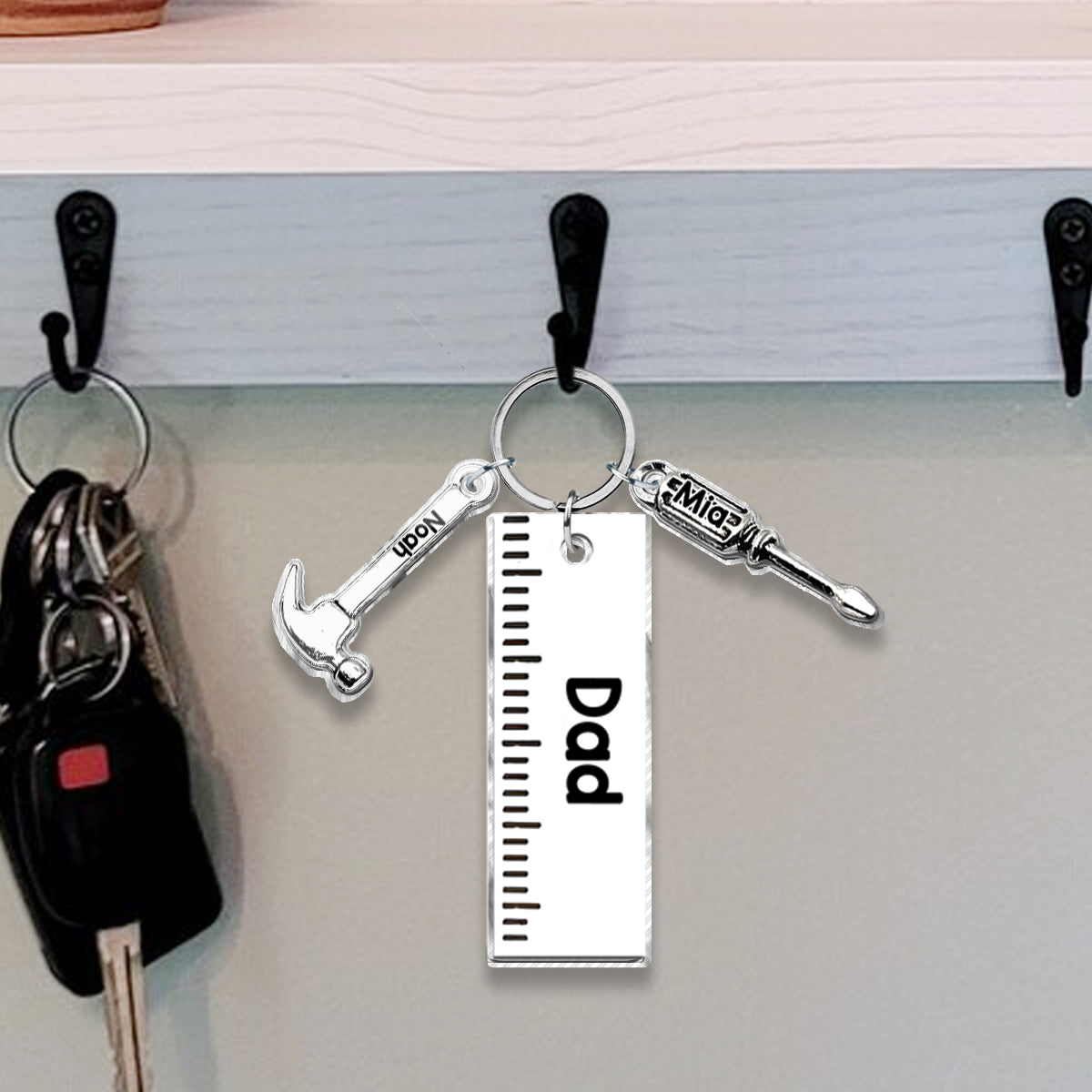 Dad Keychain with Hammer, Screwdriver & Wrench - Personalized Father Keychain with Charms