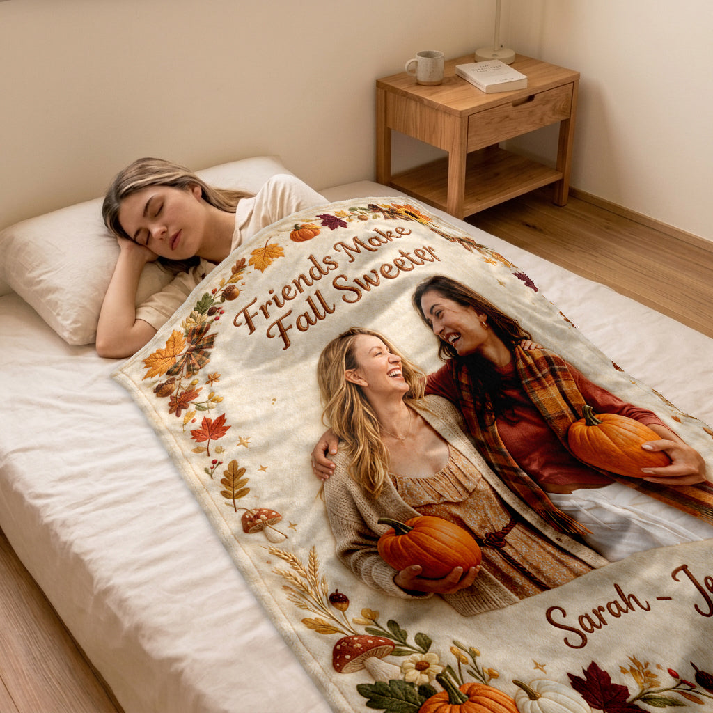 Cozy Days, Bestie Ways - Personalized Bestie Shaped Fleece Blanket
