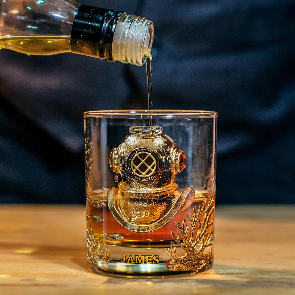 Scuba Diving Lovers Gift - Personalized Scuba Diving Whiskey Decanter Set