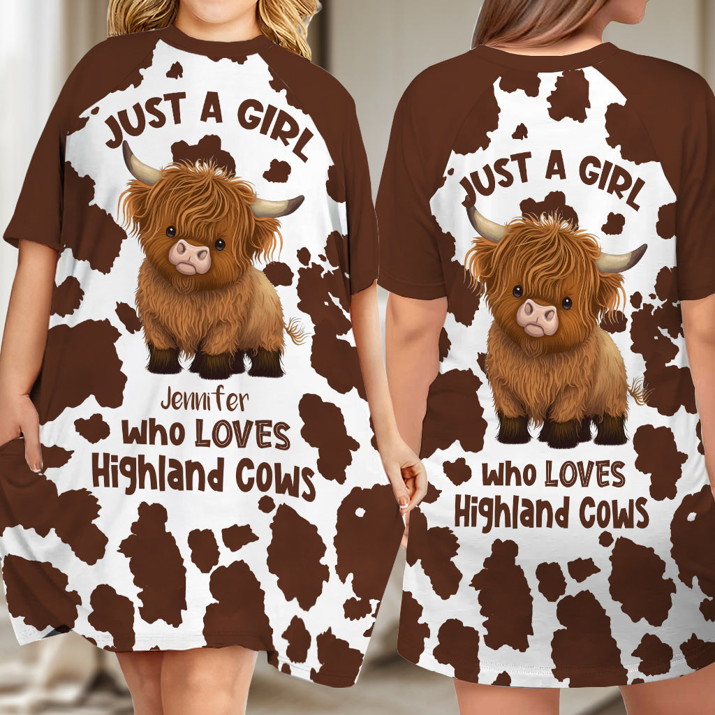 Just A Girl Who Loves Highland Cows - Personalized Highland Cow Sleep T-shirt Dress
