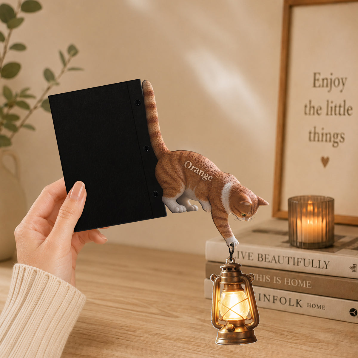Little Light Keeper - Personalized Cat Bookshelf Lamp