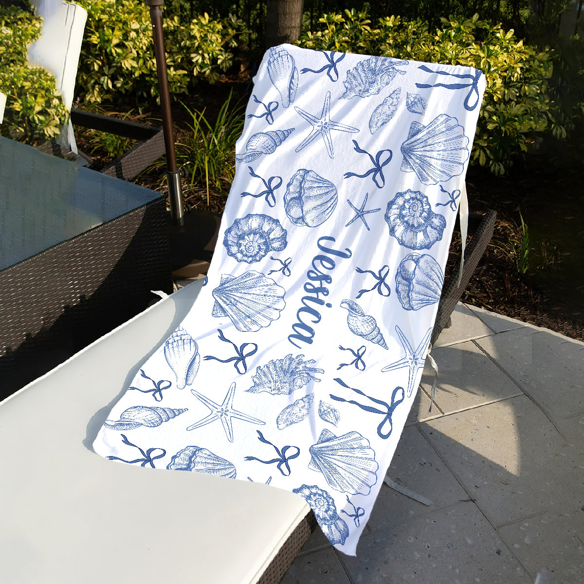 Beach Lovin' Girl - Personalized Sea Lover Quick-dry Beach Towel/ Bath Towel