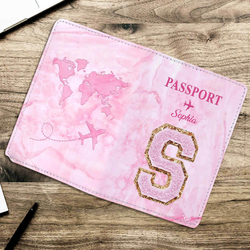 Love Traveling - Personalized Travelling Passport Holder
