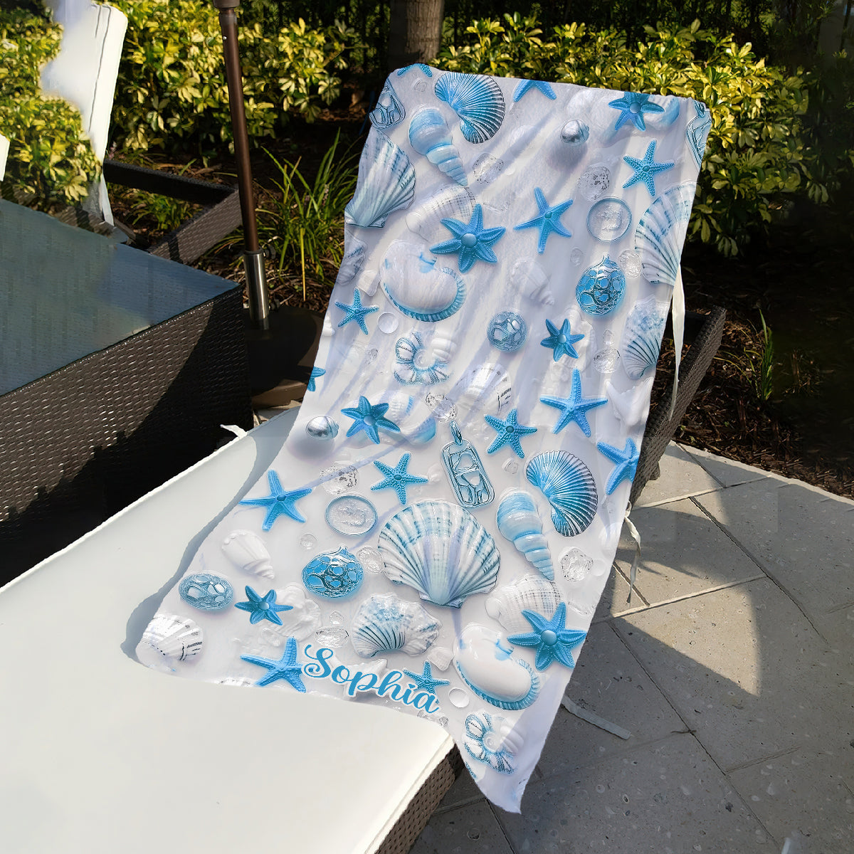 Beach Lovin' Girl - Personalized Sea Lover Quick-dry Beach Towel/ Bath Towel