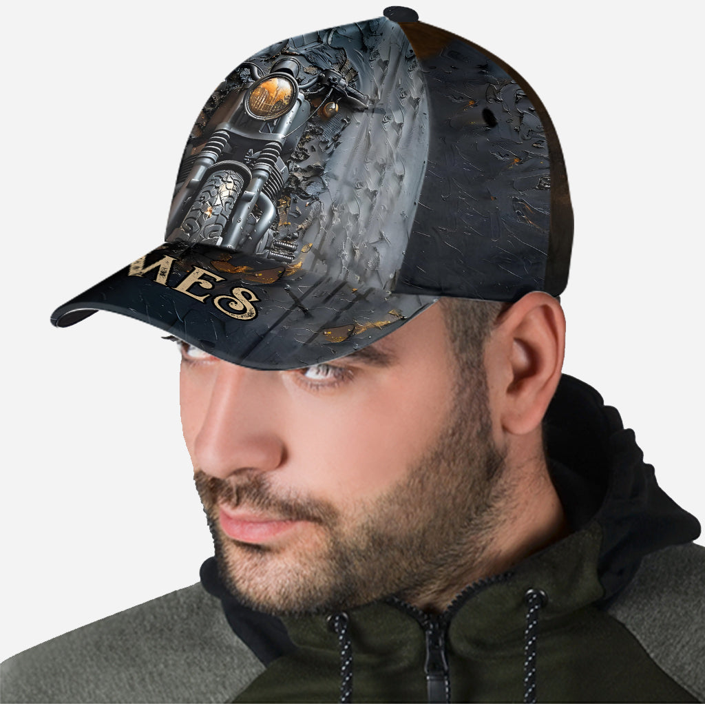 Never Underestimate An Old Man With A Motorcycle - Personalized Biker Classic Cap
