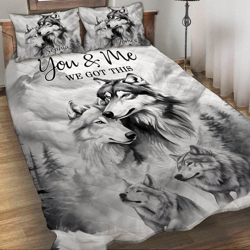 Strong Couple - Personalized Wolf Quilt Set