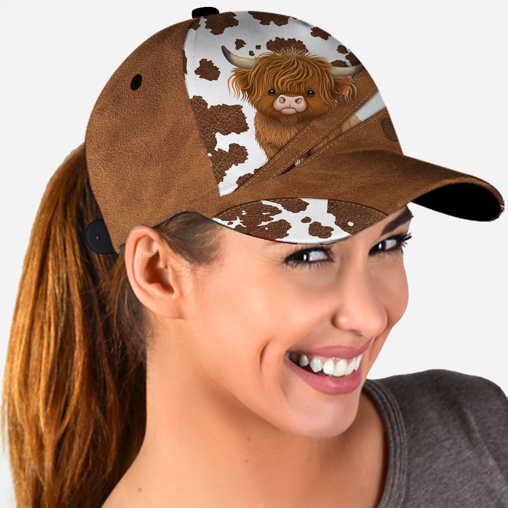 Just A Girl Who Loves Highland Cows - Personalized Classic Cap