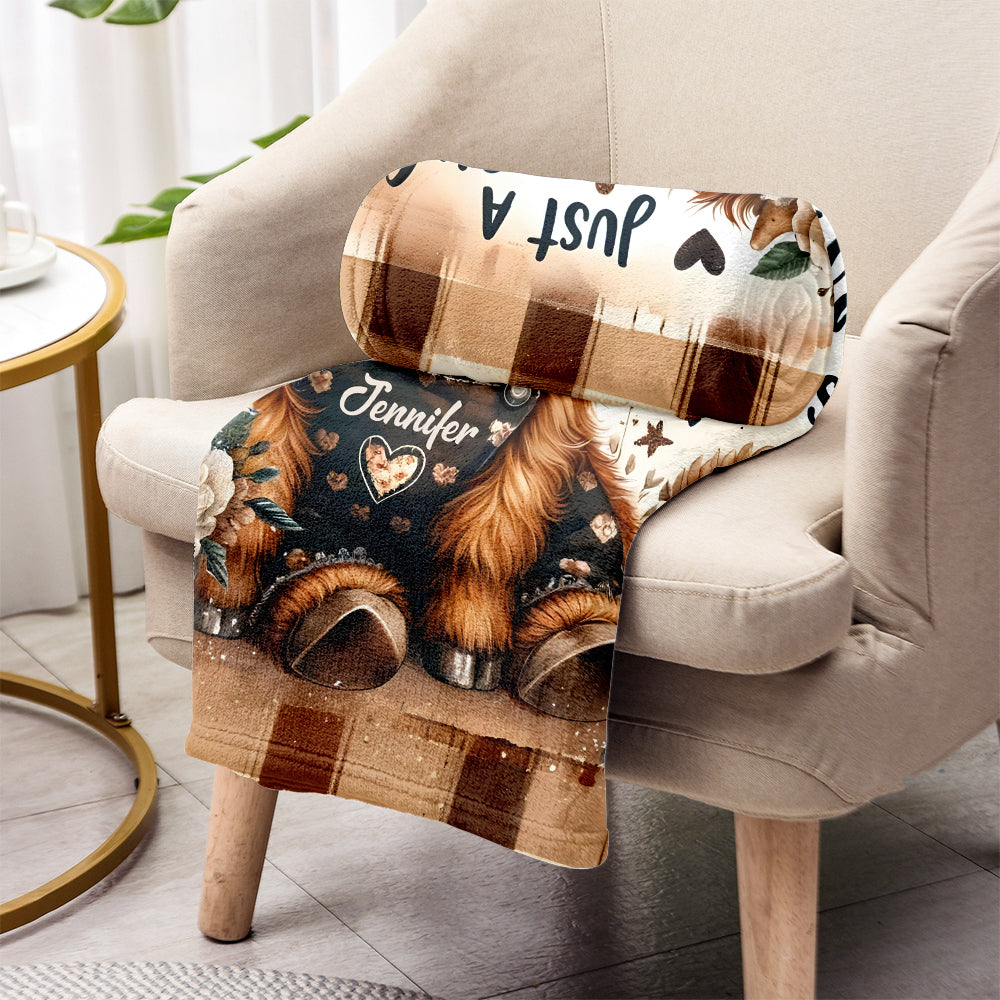 Just A Girl Who Loves Highland Cows - Personalized Blanket