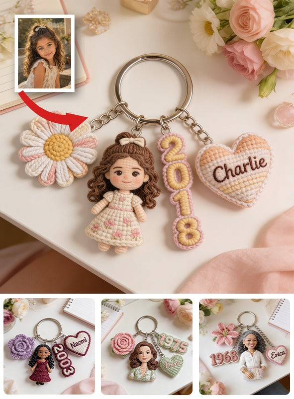 Personalized Birthday Latina Little Girl Keychain Custom Gift for Daughter Granddaughter Niece