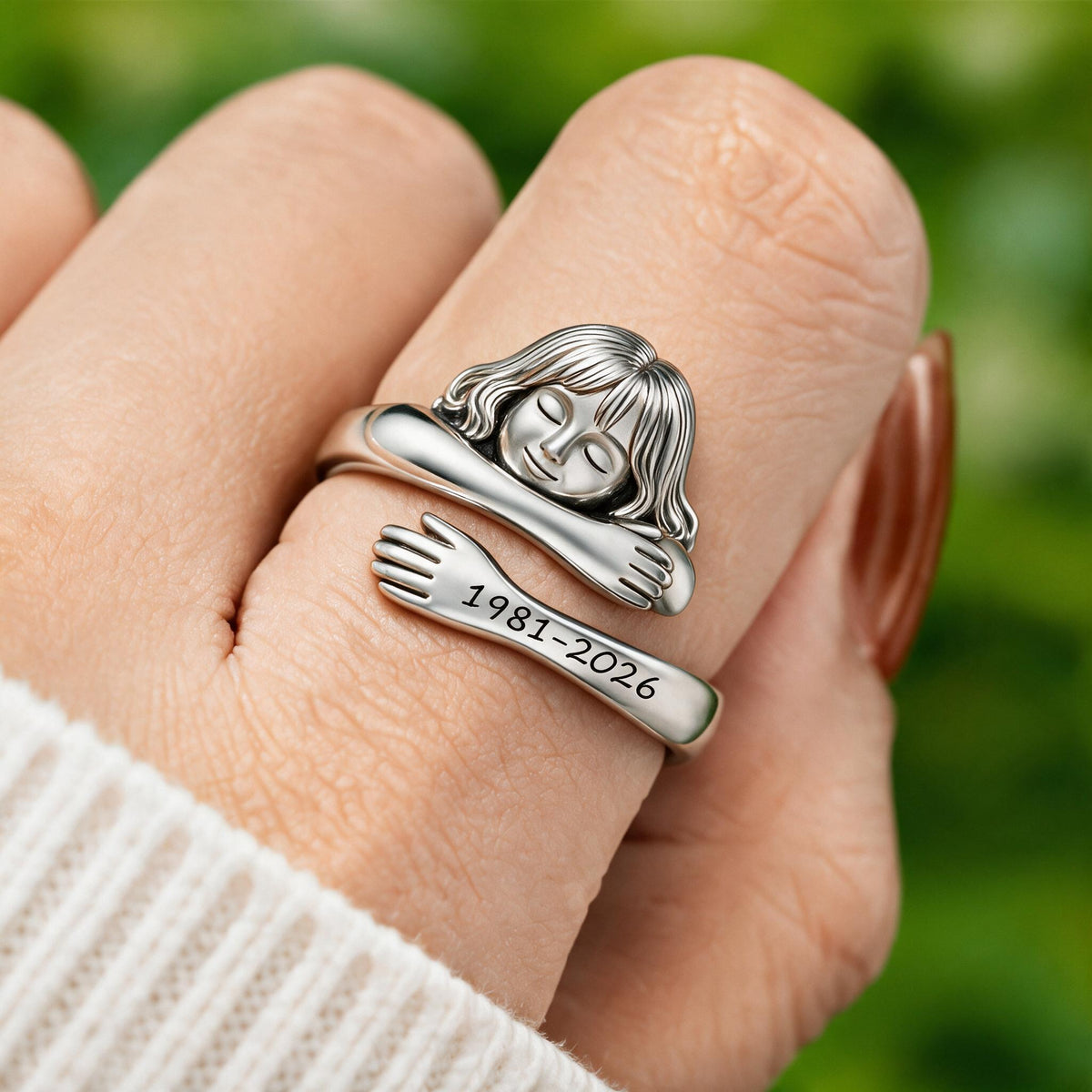 Personalized Middle-Aged Latina Woman Memorial Hug Ring, Mom Wife Keepsake
