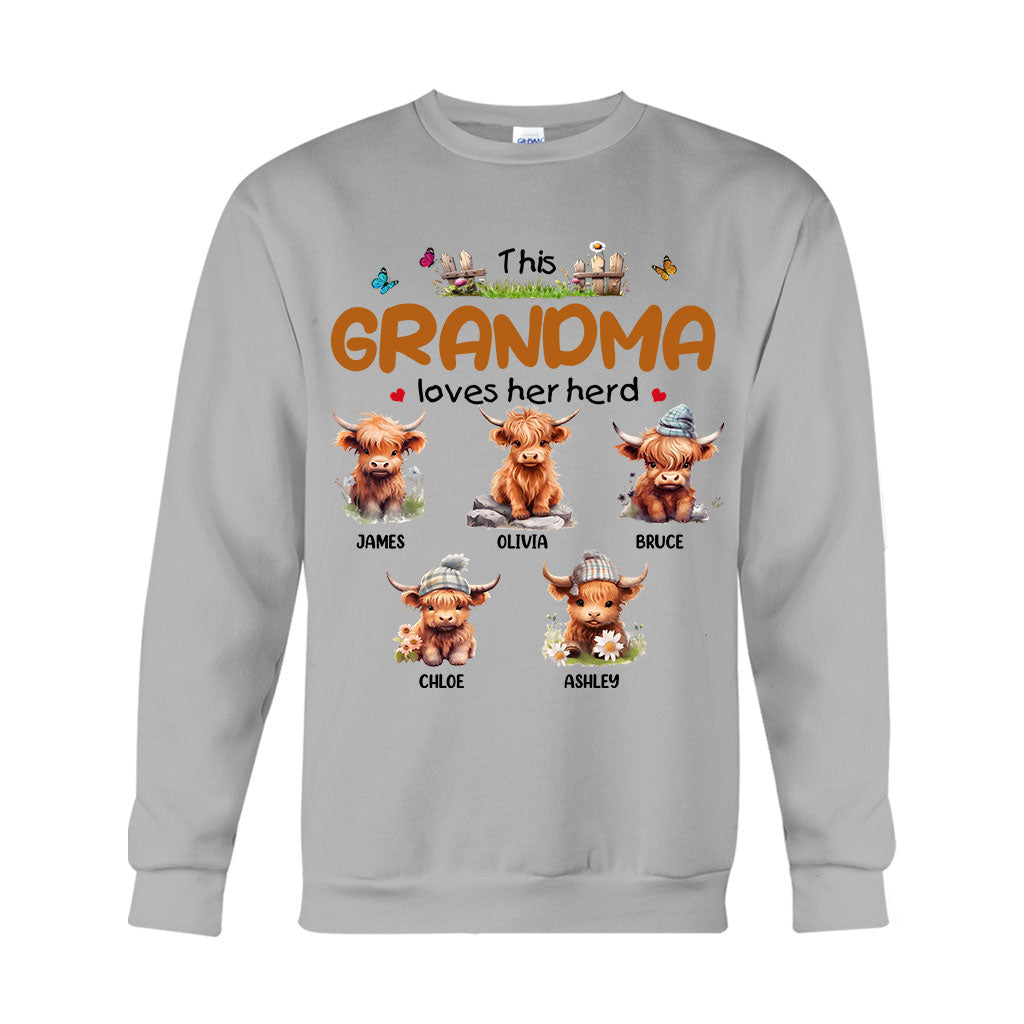 This Grandma Loves Her Herd - Personalized Grandma T-shirt And Hoodie
