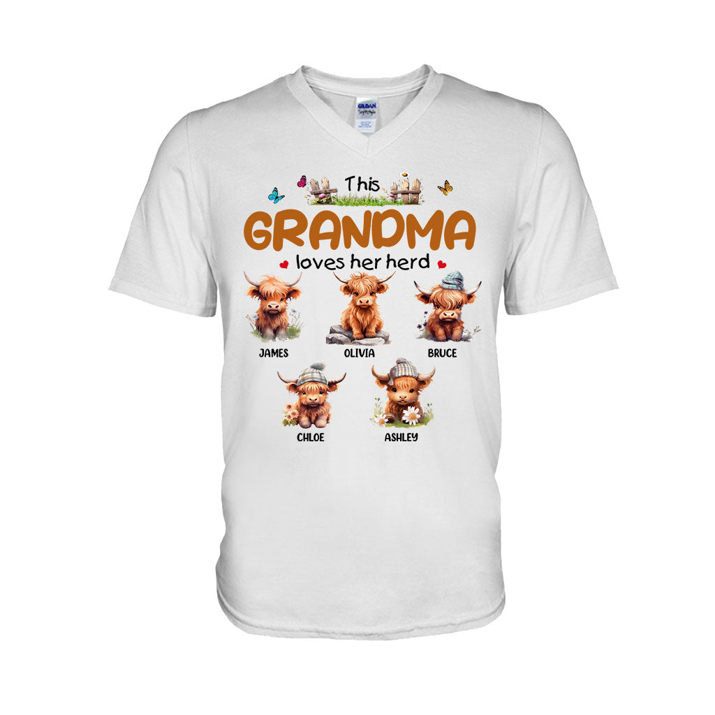 This Grandma Loves Her Herd - Personalized Grandma T-shirt And Hoodie