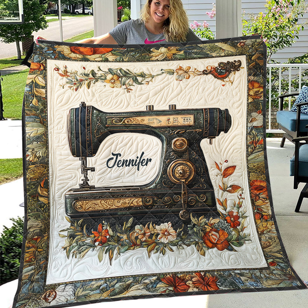 Vintage Sewing Machine - Personalized Sewing Quilt