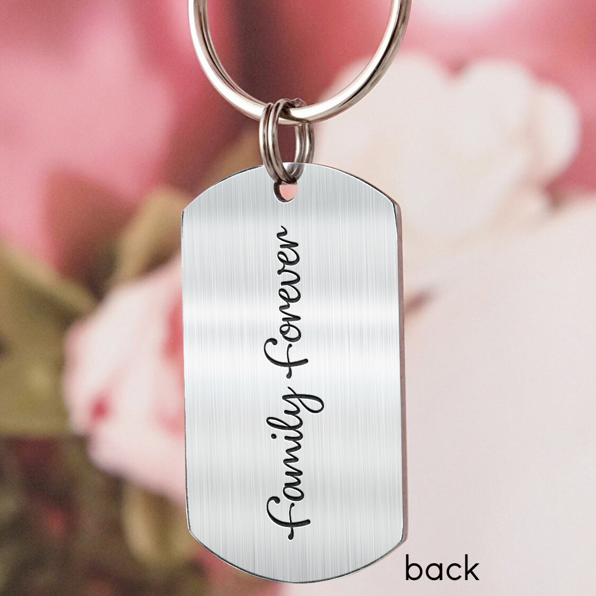 Family Sitting Back View Retro Vintage Beach Landscape - Personalized Family Epoxy Metal Keychain