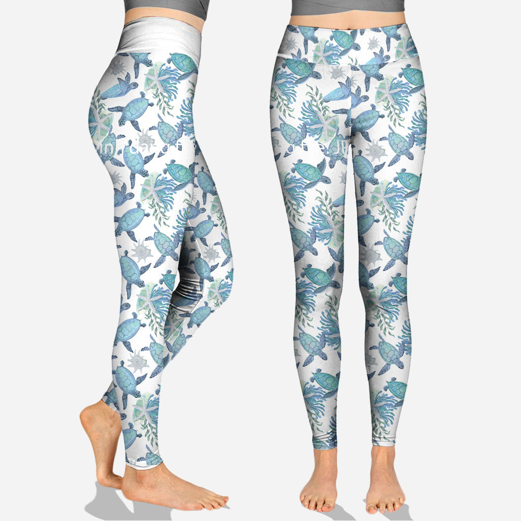 Love Turtles - Personalized Turtle Cross Tank Top and Leggings