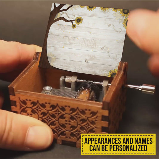 To My Granddaughter - Gift for grandma, mom, daughter, granddaughter - Personalized Hand Crank Music Box