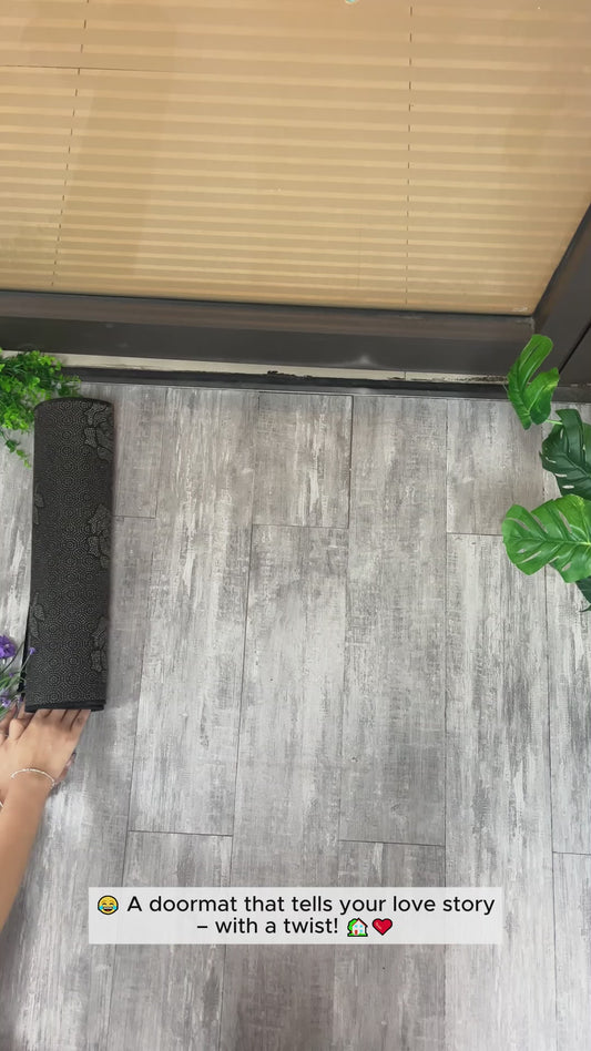 A Nice Woman and A Grumpy Old Man Live Here - Personalized Couple Doormat