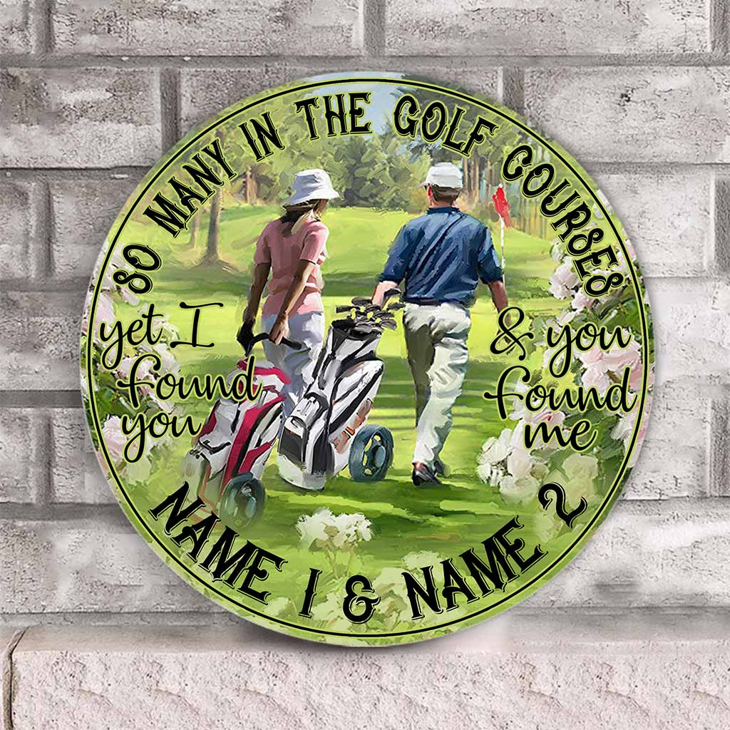 So Many In The Golf Course Personalized Round Wood Sign