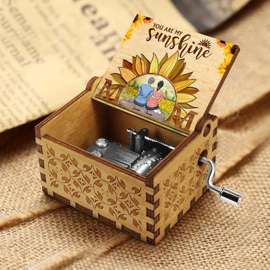 You Are My Sunshine - Personalized Mother Hand Crank Music Box
