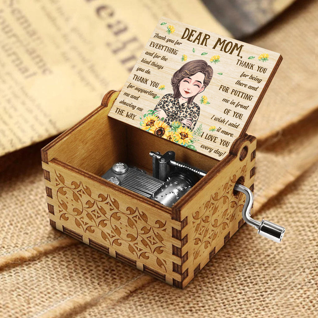 Dear Mom Thank You - Gift for mom, grandma - Personalized Hand Crank Music Box