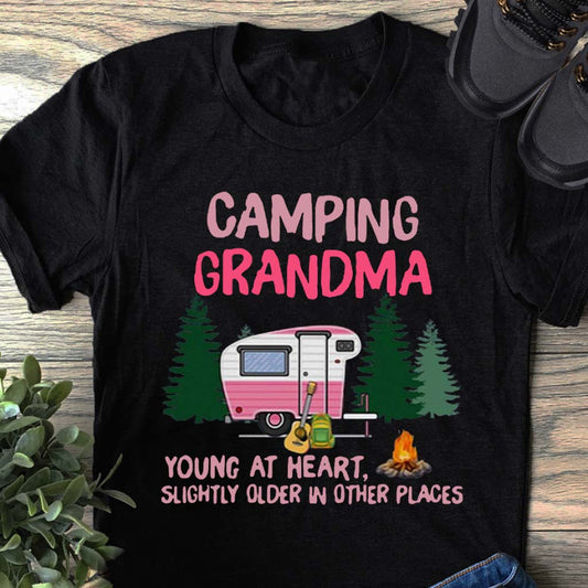 Camping Grandma - T-shirt and Hoodie 112021