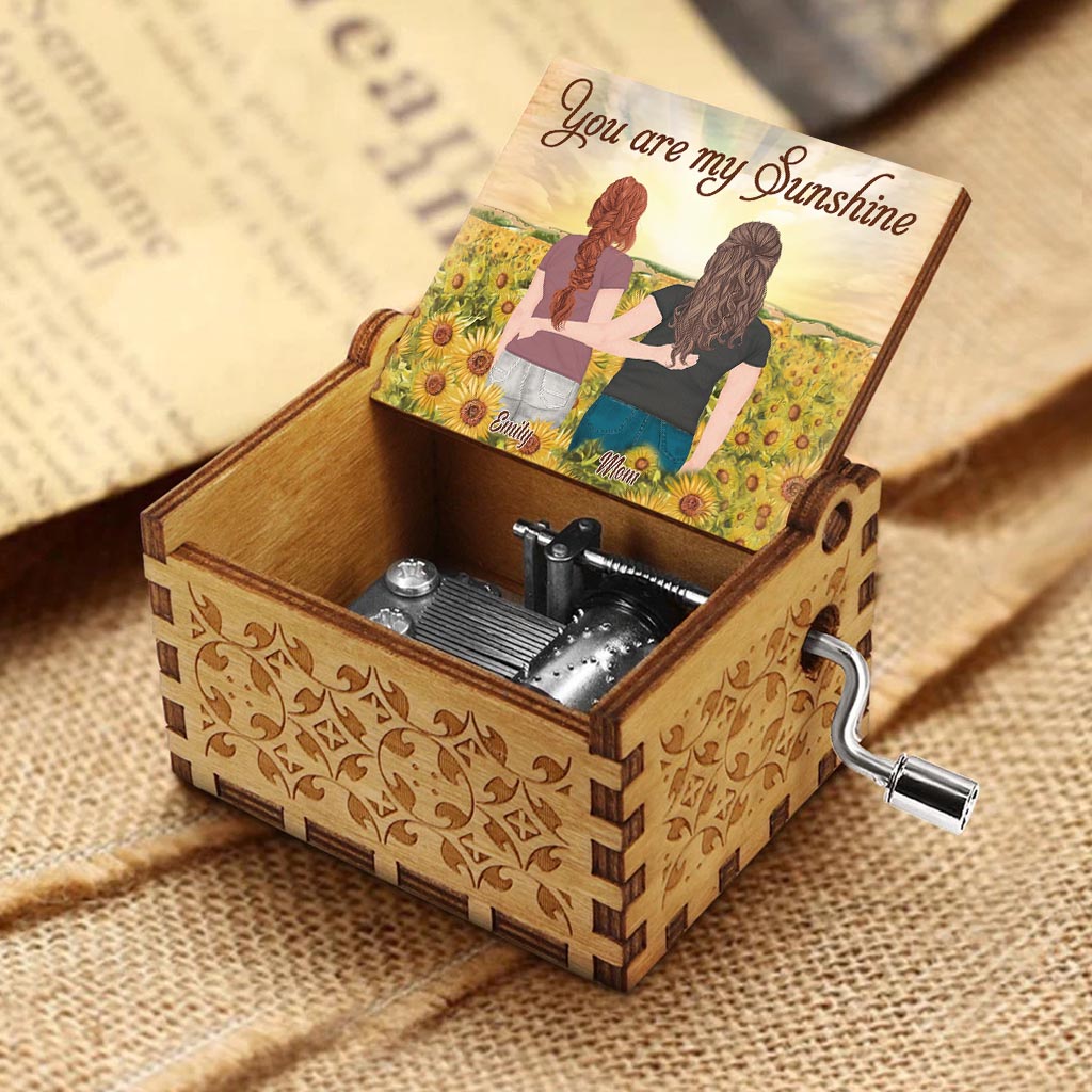 You're My Sunshine - Personalized Mother's Day Mother Hand Crank Music Box