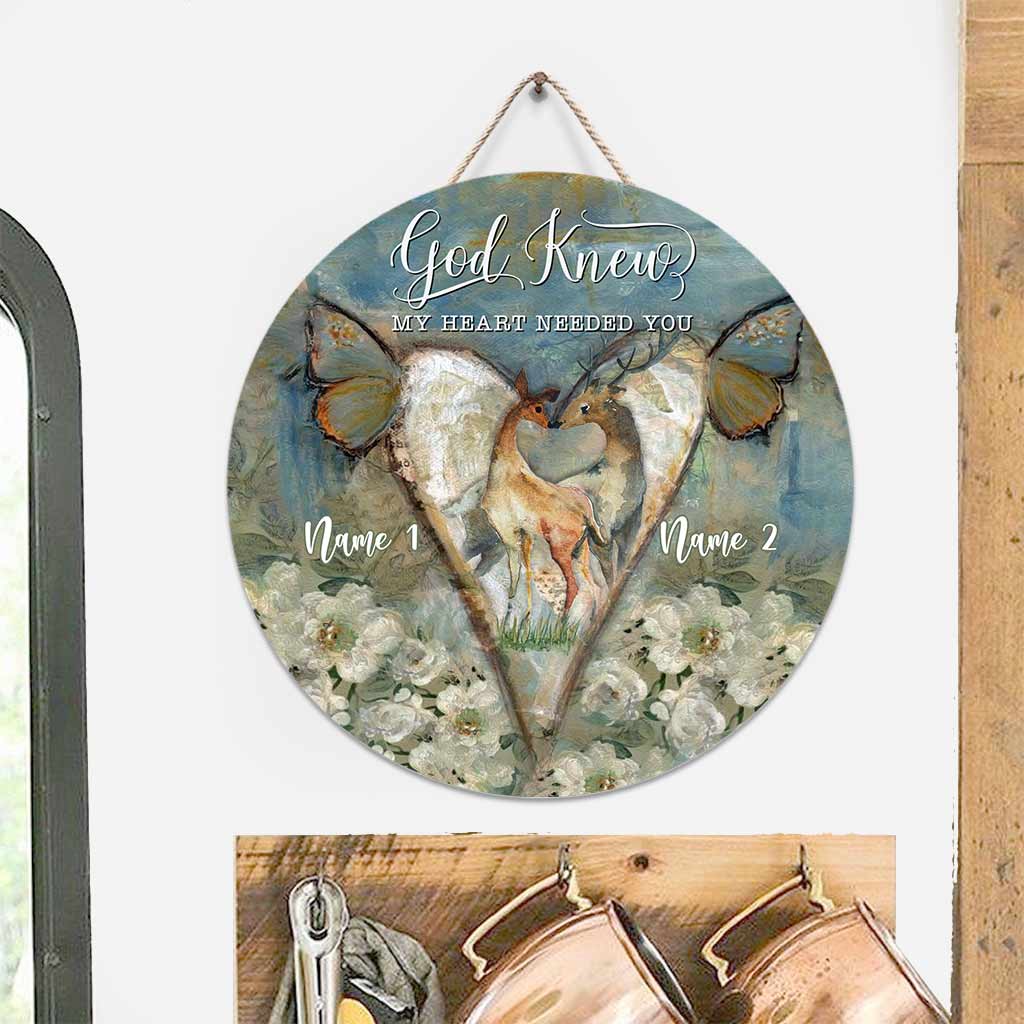 God Knew My Heart - Personalized Couple Hunting Round Wood Sign