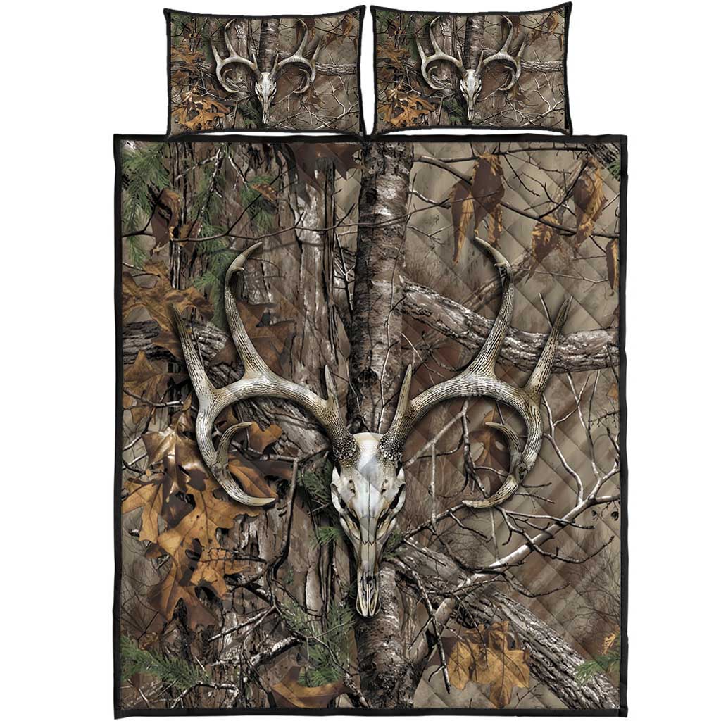 Hunting Quilt Bed Set