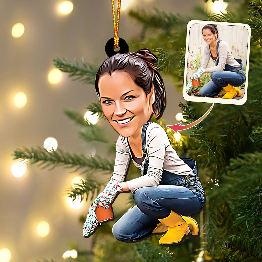 Caricature Gardener Portrait - Personalized Gardening Ornament