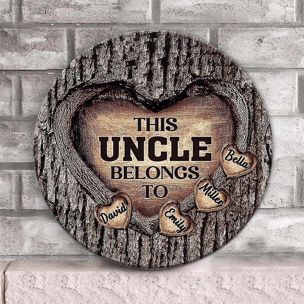 Dad's Heart - Gift for dad, grandma, grandpa, mom, uncle, aunt, brother, sister - Personalized Round Wood Sign