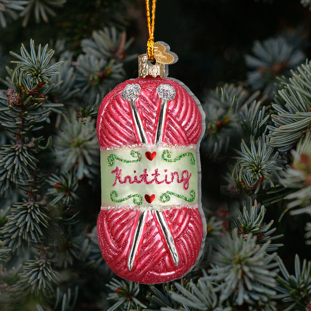 Love Knitting - Knitting gift for mom, girlfriend, wife, grandma - Personalized Ornament