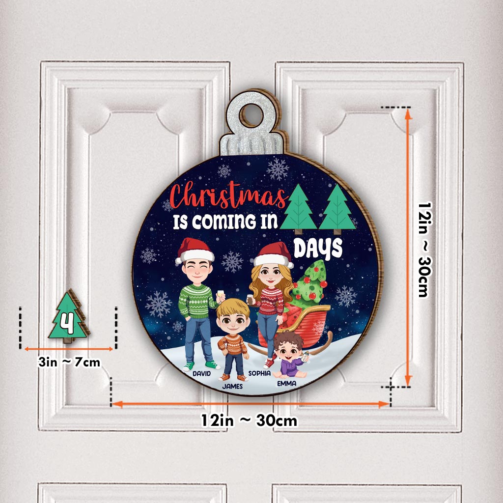 Christmas Coming In - Personalized Family Interchangeable Seasonal Wood Sign