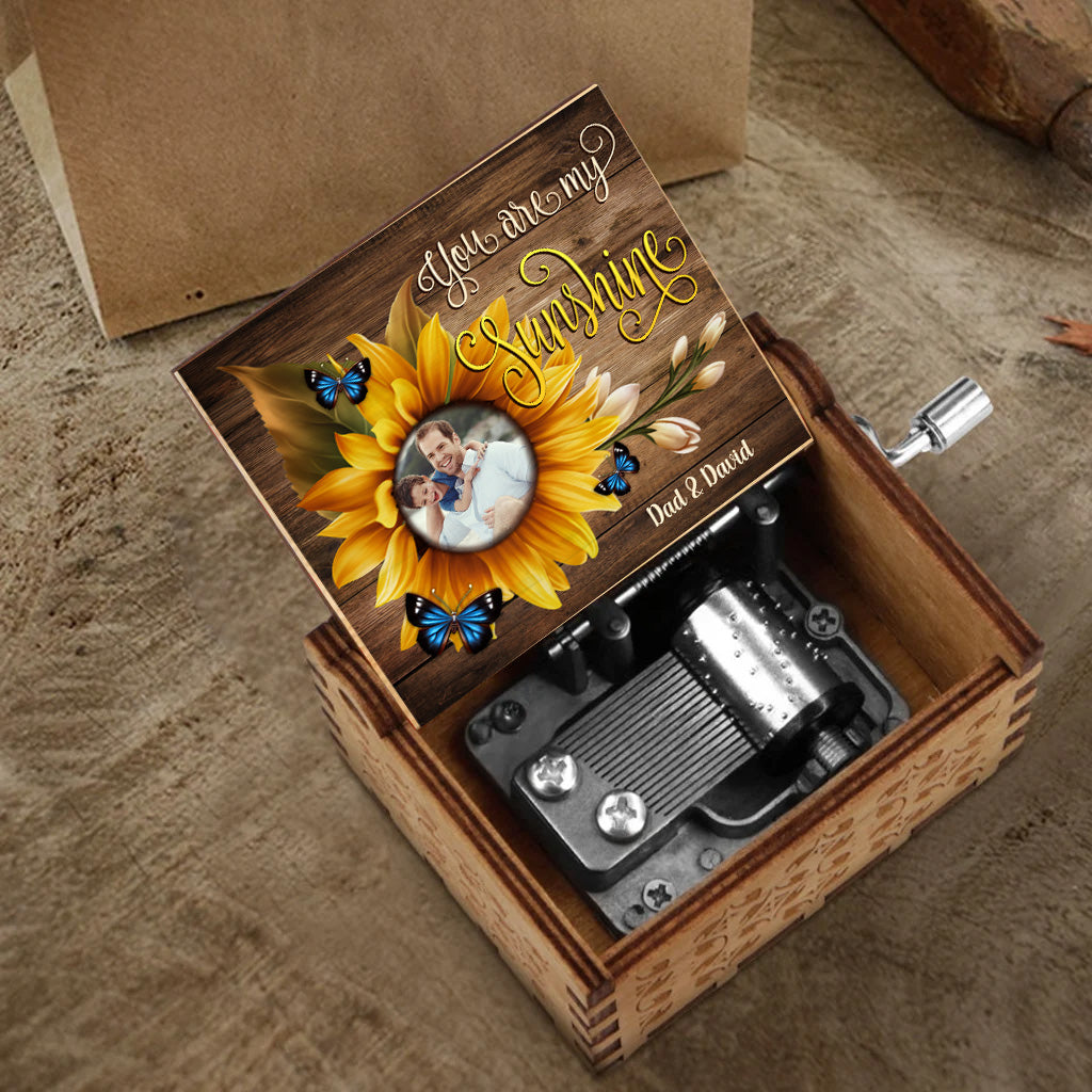 You Are My Sunshine - Gift for mom, grandma, dad, grandpa, daughter, son, granddaughter, grandson, sister, brother, friend, wife, husband - Personalized Hand Crank Music Box