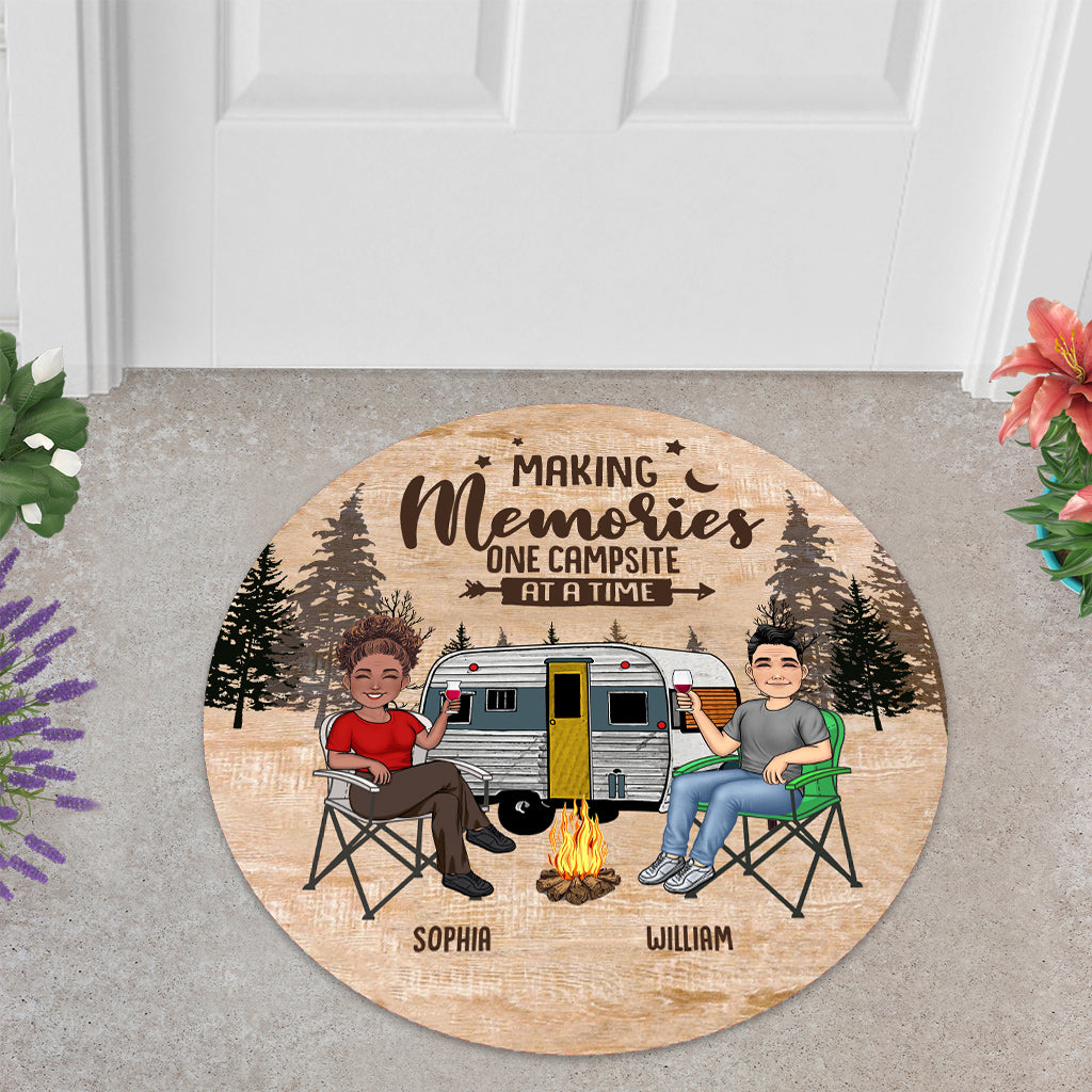 Happy Camper - Camping gift for husband, wife, boyfriend, boyfriend - Personalized Shaped Doormat