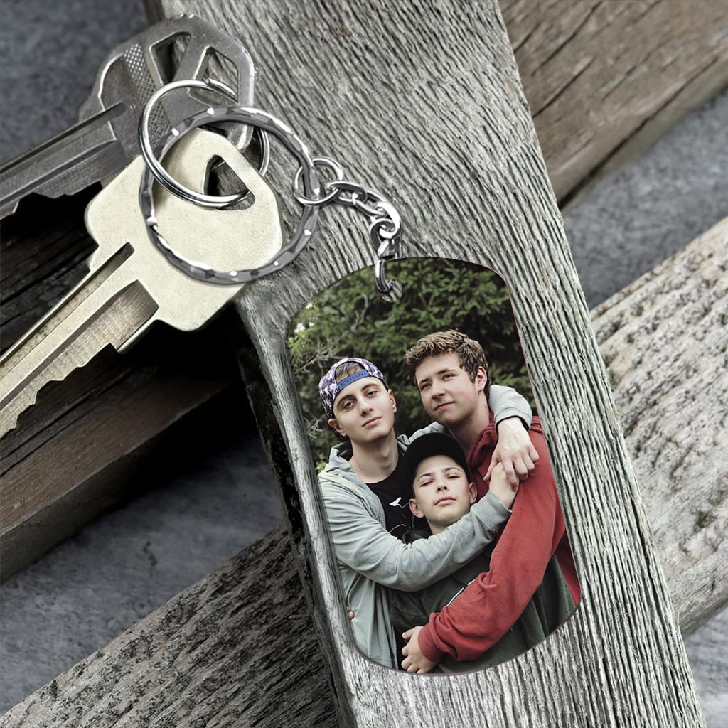 This Awesome Dad Belongs - Gift for dad, uncle, brother, grandpa - Personalized Stainless Steel Keychain