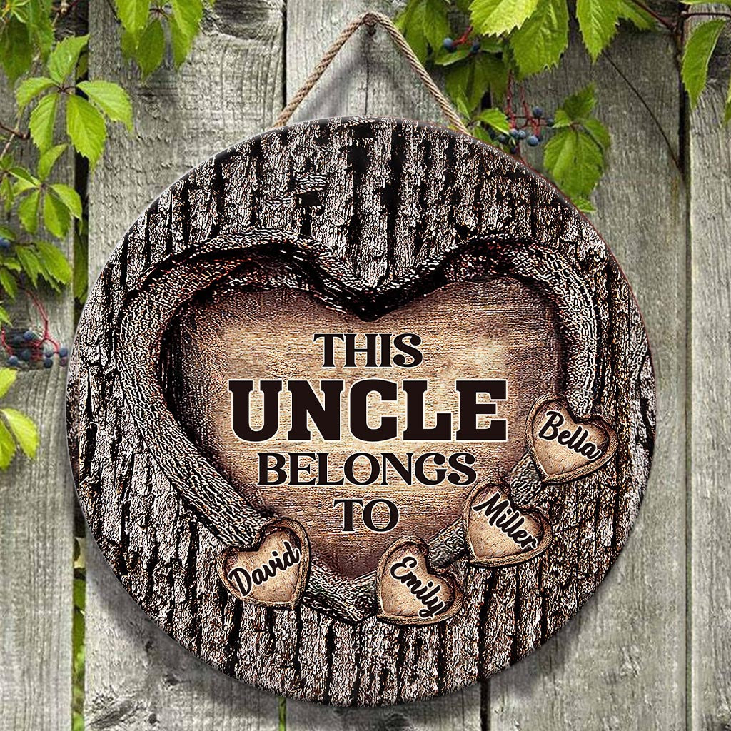 Dad's Heart - Gift for dad, grandma, grandpa, mom, uncle, aunt, brother, sister - Personalized Round Wood Sign