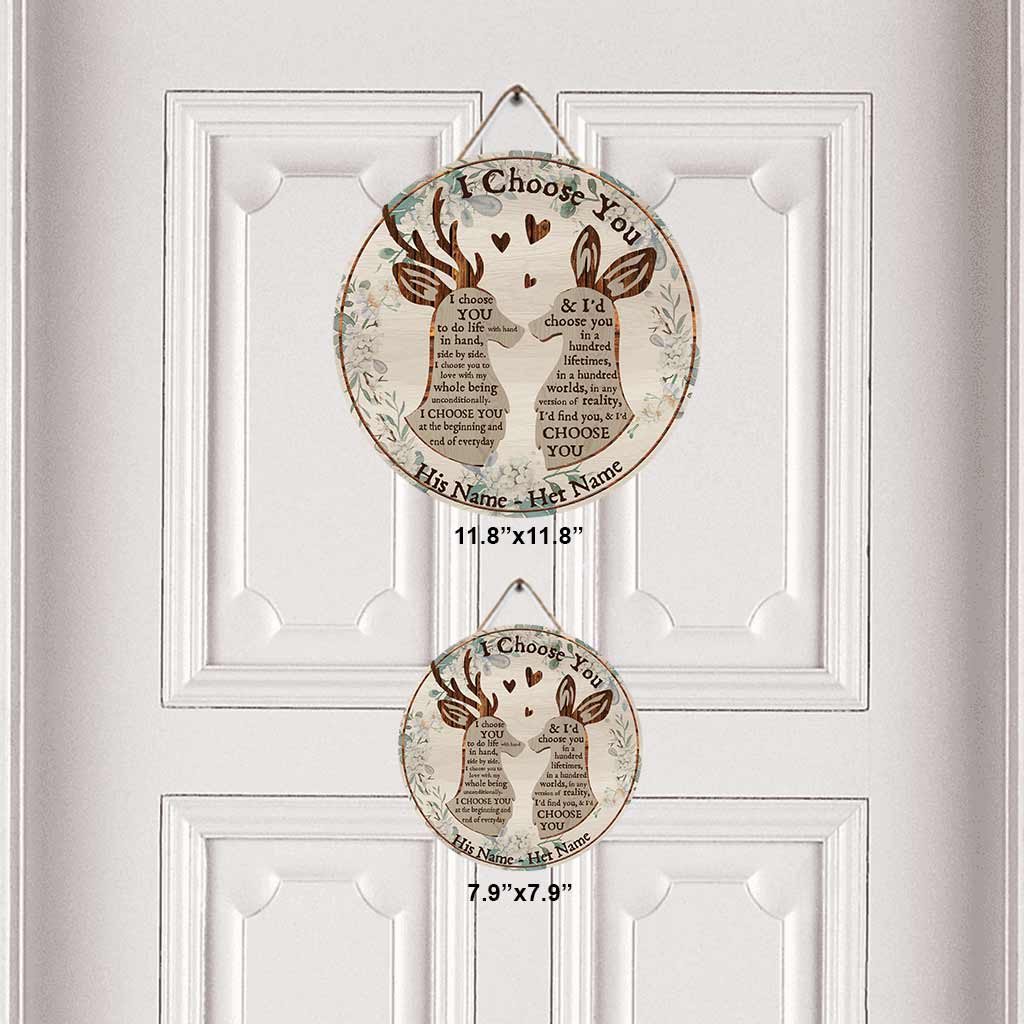 I Choose You Deer Couple - Personalized Hunting Round Wood Sign