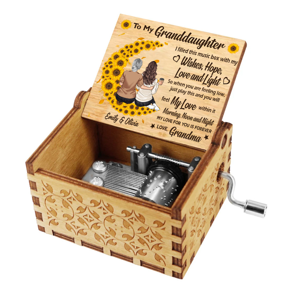 To My Daughter - Personalized Mother's Day Mother Hand Crank Music Box