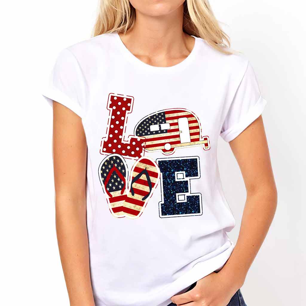 Love Camping Personalized T-shirt And Hoodie