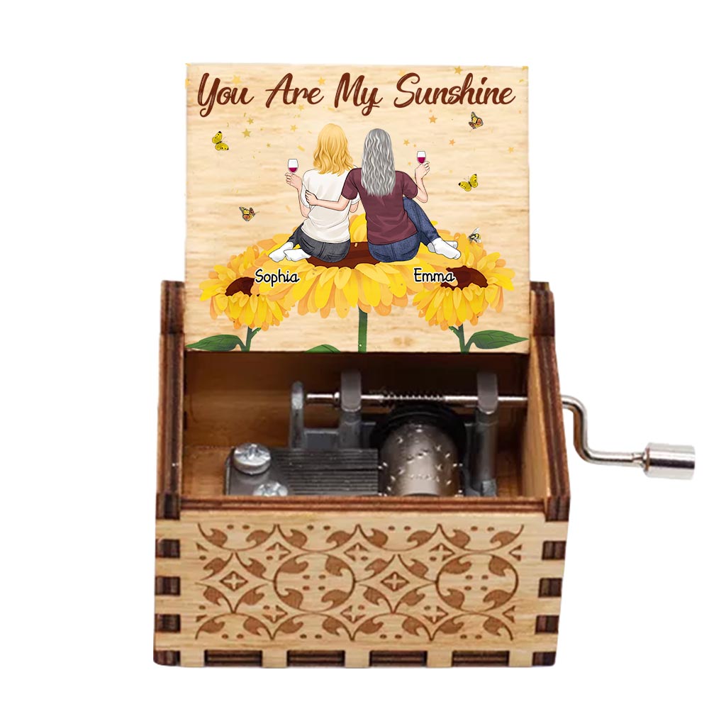 You're My Sunshine - Personalized Mother's Day Mother Hand Crank Music Box