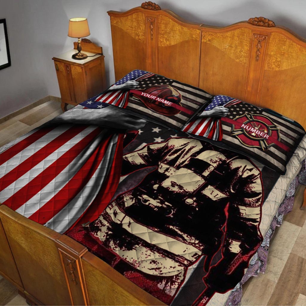 Red Line - Personalized Firefighter Quilt Set