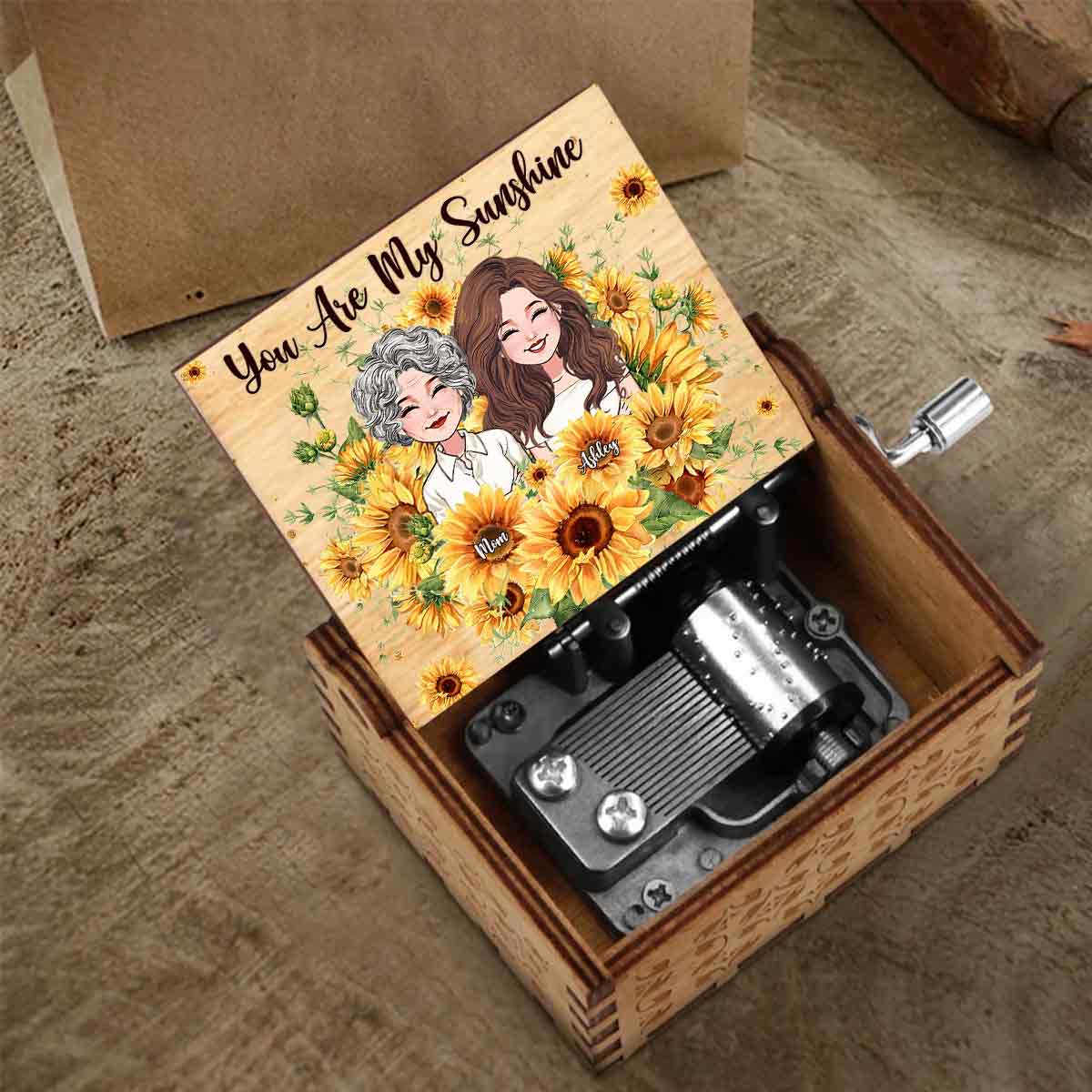 You Are My Sunshine - Personalized Mother's Day Mother Hand Crank Music Box