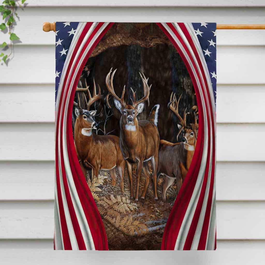 Love Hunting - Garden Flag