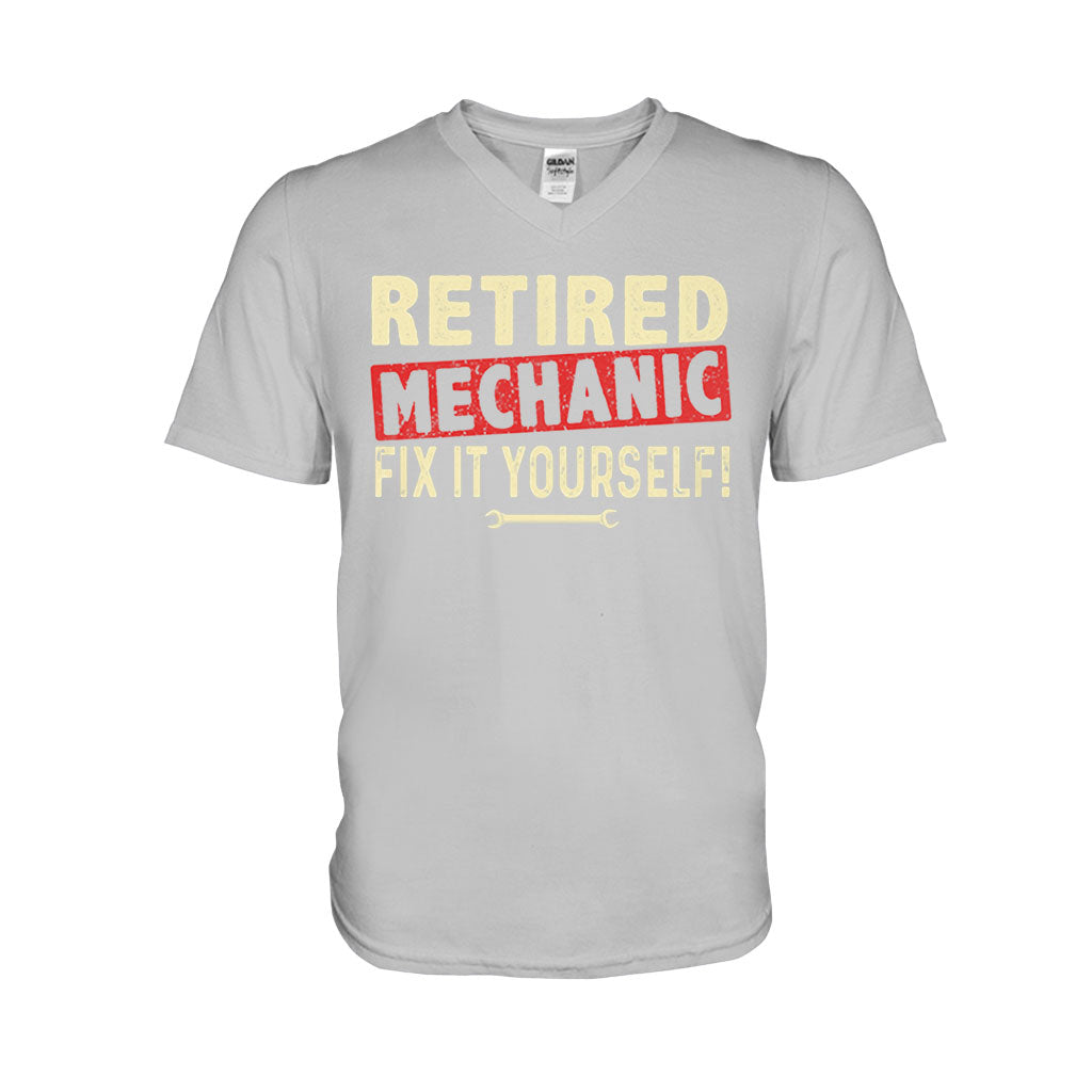 Retired Mechanic T-shirt And Hoodie 062021