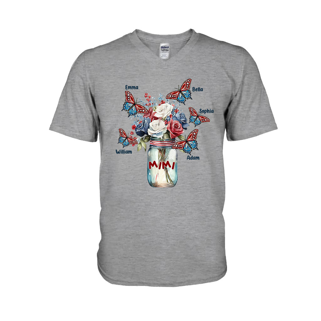 Happiness Is Being A Grandma - Gift for grandma, mom, aunt - Personalized T-shirt And Hoodie