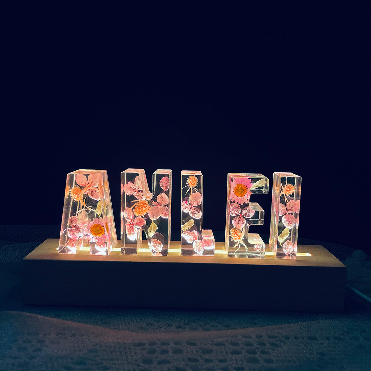 Mom Floral Resin Lamp - Personalized Mother Custom Name Lamp